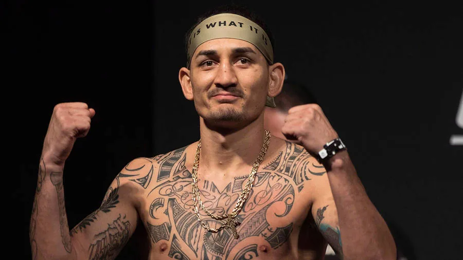 Max Holloway destaca por su récord profesional, sus logros clave y su estado actual rumbo a UFC 329, con posible cruce ante McGregor.