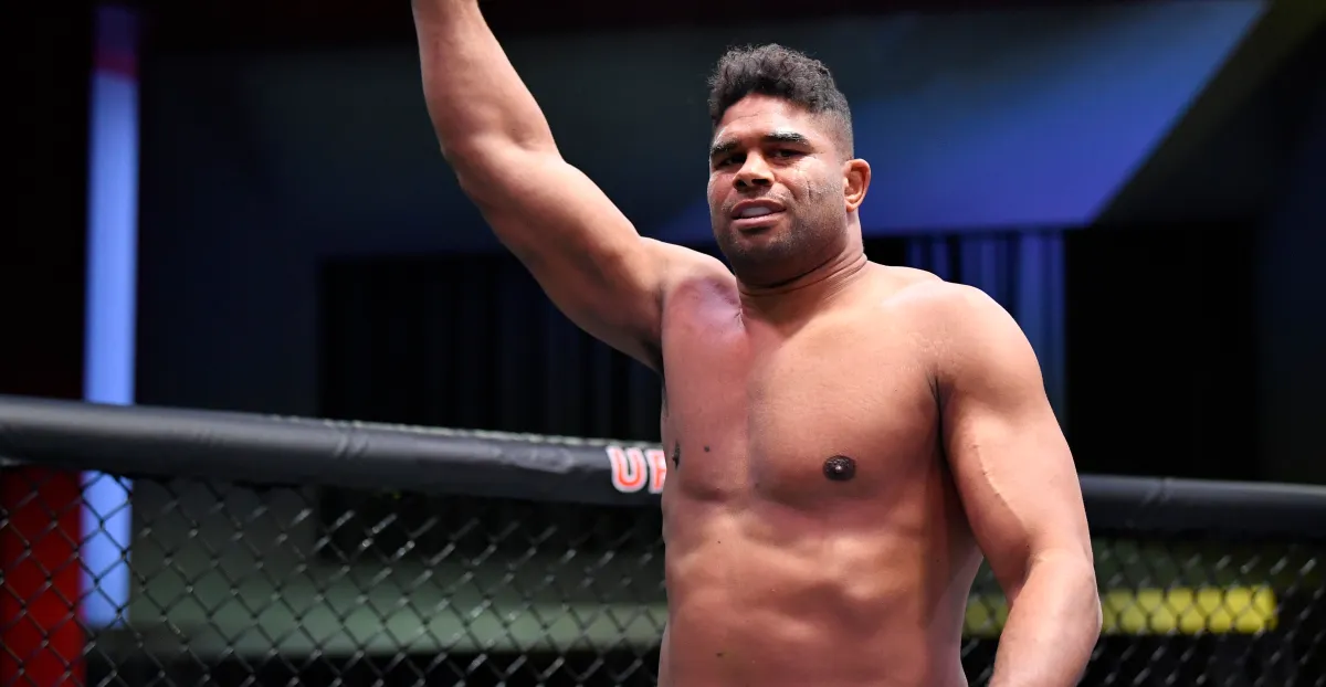 Regreso de Overeem: cronología entre su salida de UFC en 2020, los reportes sobre GLORY y los datos pendientes de confirmación.