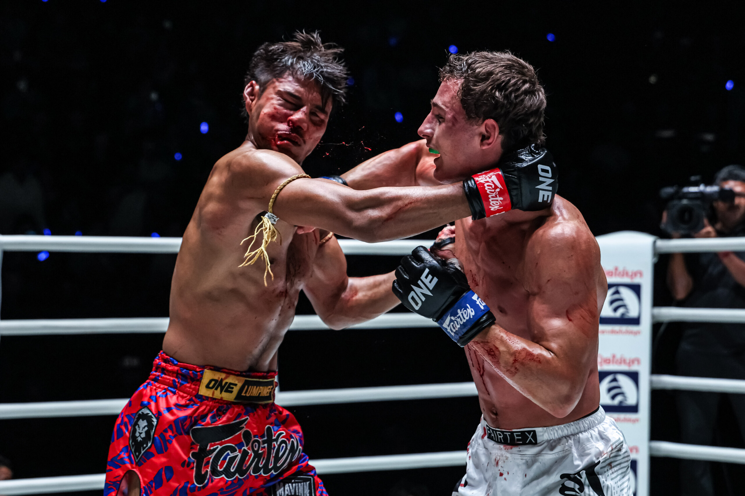 Victoria de Rustam Yunusov en ONE Friday Fights 155 impacta la división con su invicto y redefine el panorama competitivo tras el 22 de mayo de 2026.